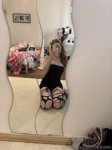 Clara Rae nude photo 14