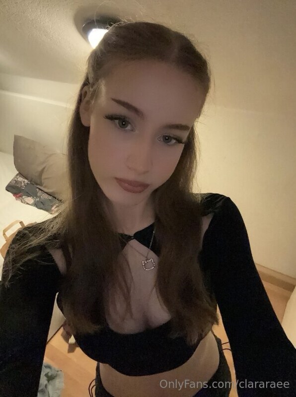 Clara Rae nude photo 12