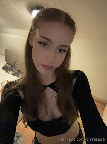 Clara Rae nude photo 8