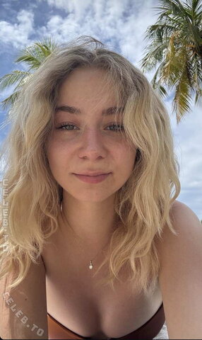 clara.sdk nude photo 20