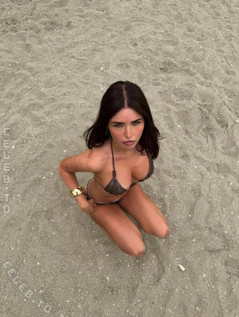 Clarissa Bea nude photo 1