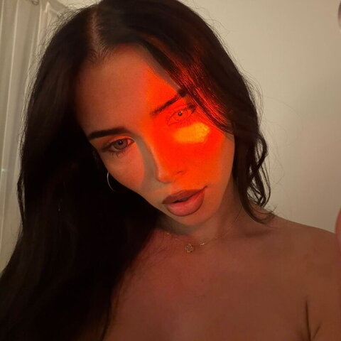 Clarissa Bea nude photo 18