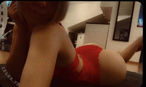 claudialicious nude photo 13