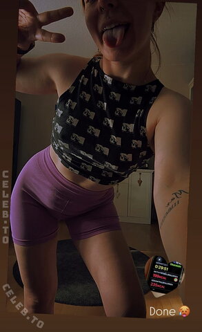 claudialicious photo 4