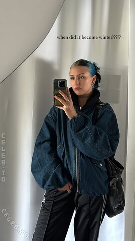 Cloudy DJ nude photo 41