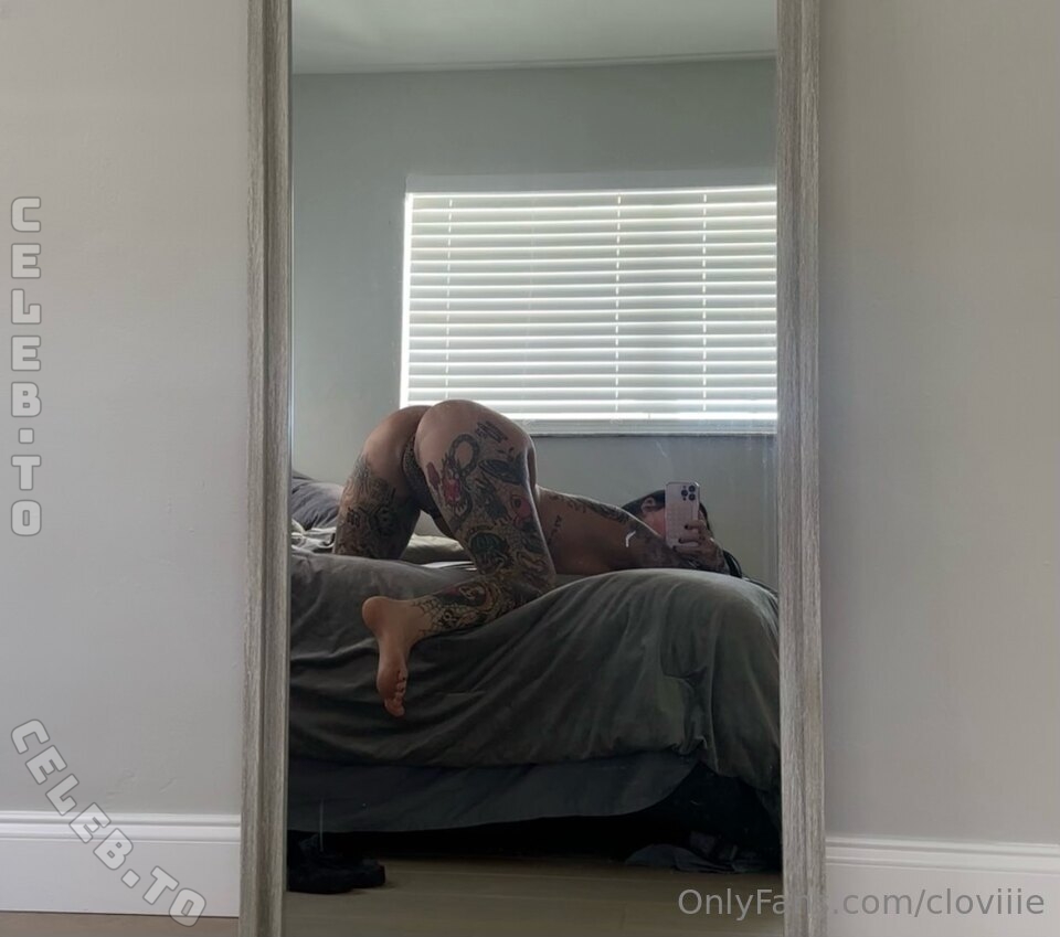 Cloviiie nude photo 4