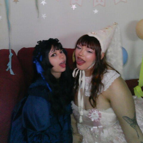Clownhop nude photo 24