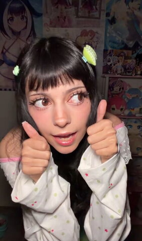 Clownhop nude photo 18