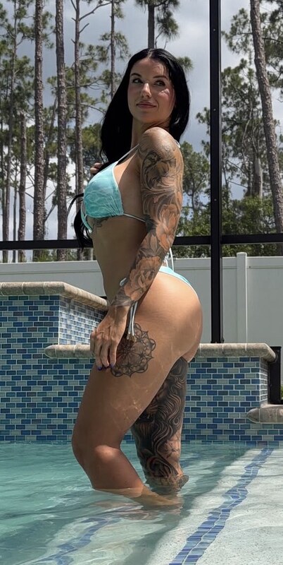 coachrachnicole nude photo 2