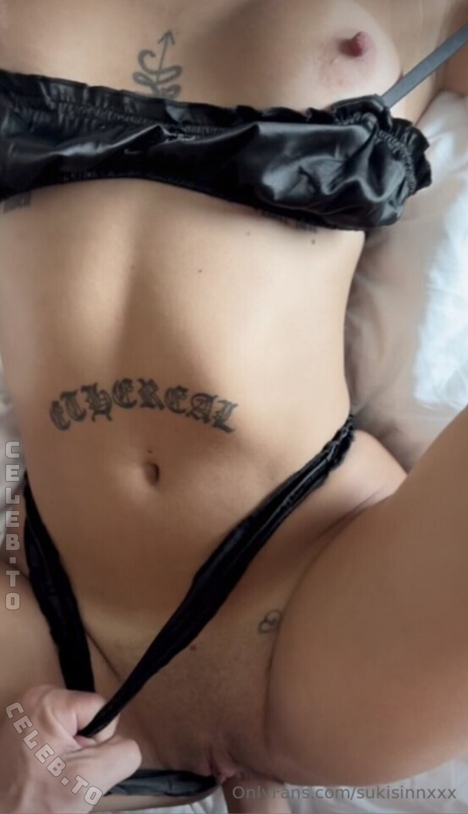 Coco Allen / Suki Sinn nude photo 6