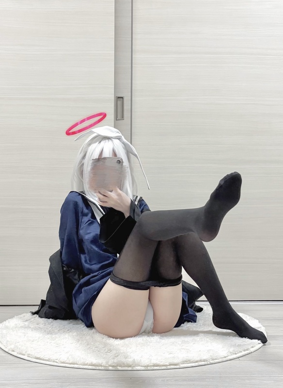 Coco nude photo 3