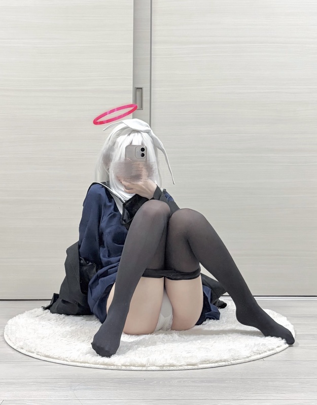 Coco nude photo 5