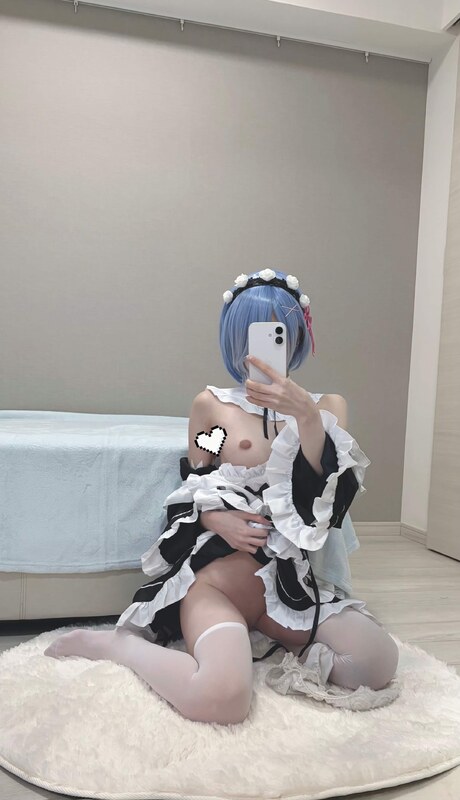 Coco nude photo 1