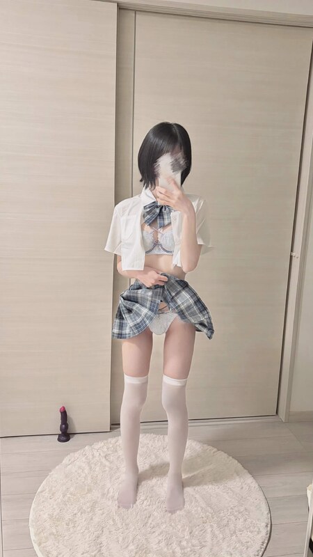 Coco nude photo 12