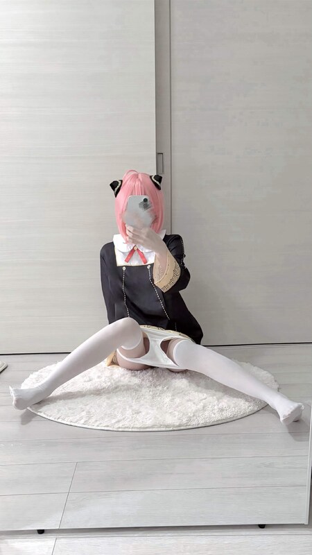 Coco nude photo 4