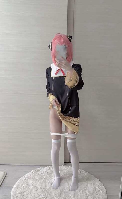Coco nude photo 8