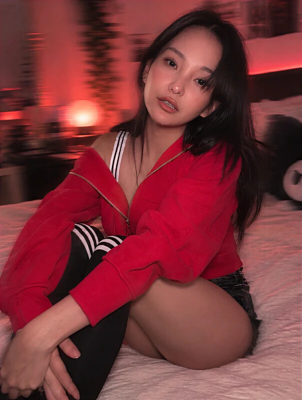 Codemiko nude photo 9