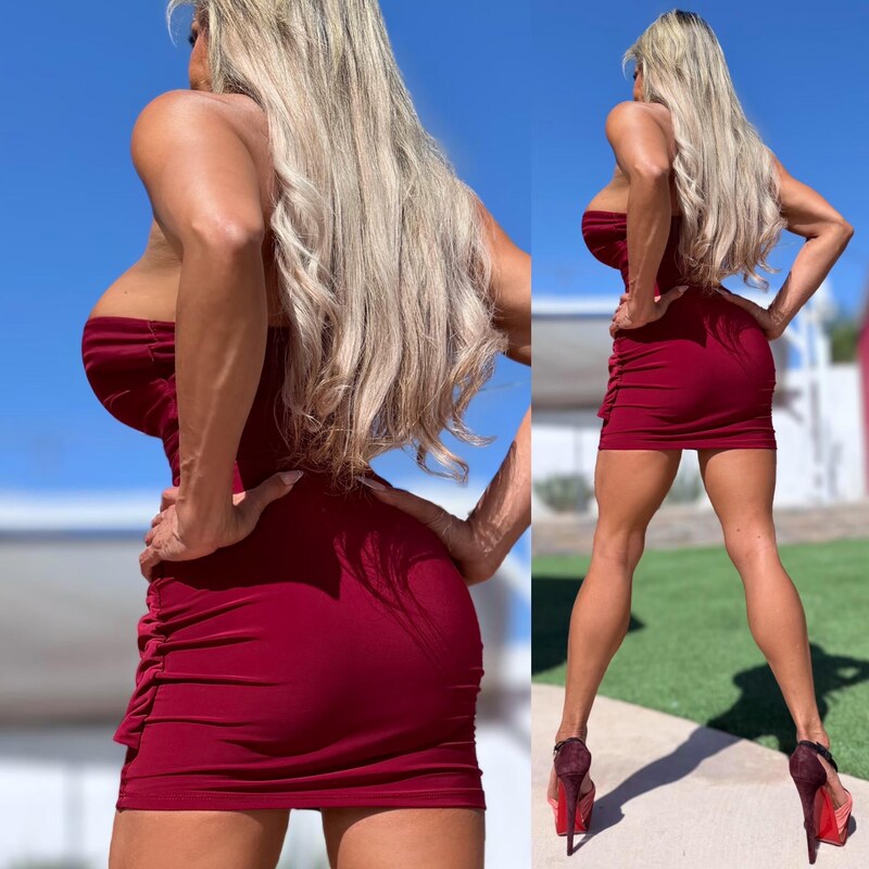 Connie Elizabeth nude photo 2