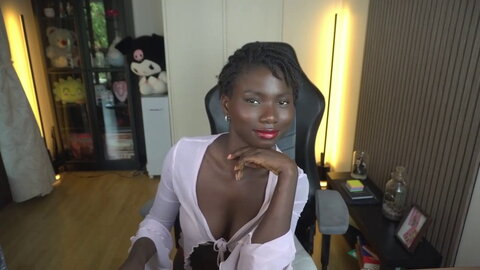 conymegan nude photo 5
