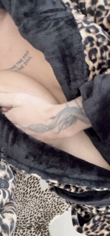 Cora Jade nude photo 3