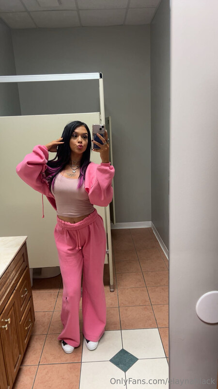 Cora Jade nude photo 1