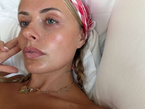 Corinna Kopf nude photo 25