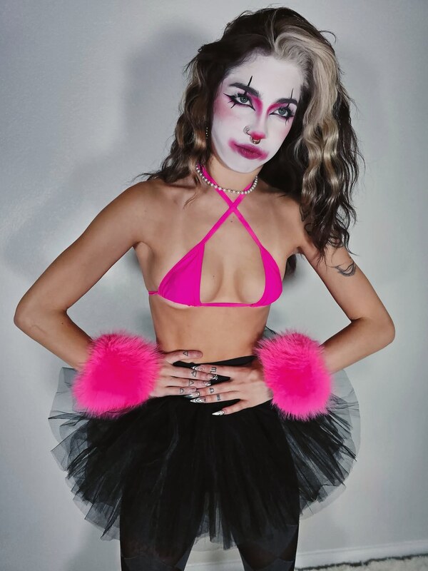 Cosmicyoungster nude photo 10