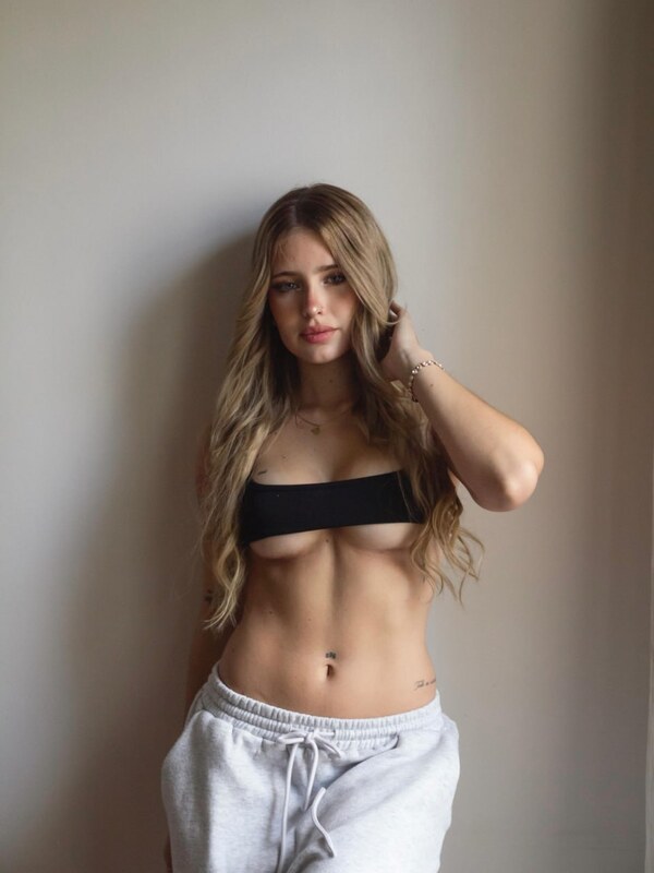 Coty Romero nude photo 2