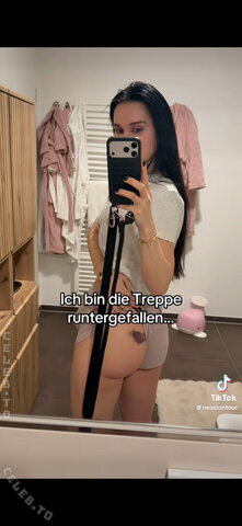 Coupleontour nude photo 19
