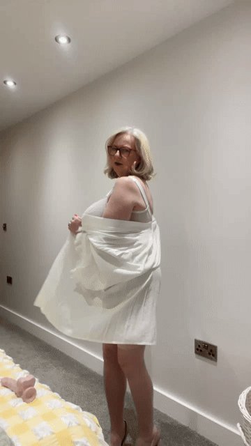 CourtesanAnna nude photo 2