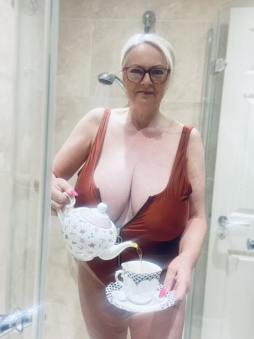 CourtesanAnna nude photo 12