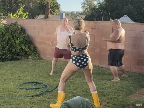 Courtney Miller nude photo 8
