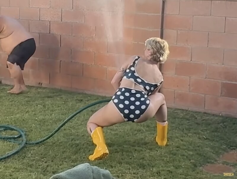 Courtney Miller nude photo 6