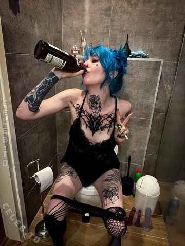 coy emo nude photo 4