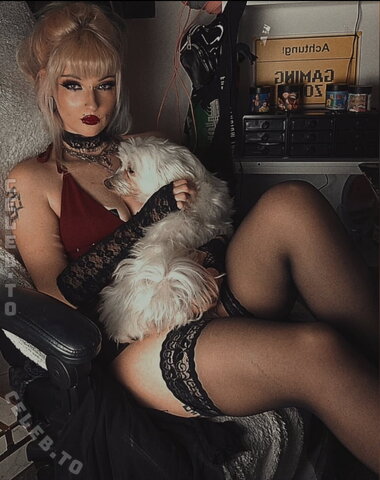 Crazy Badgirl nude photo 28