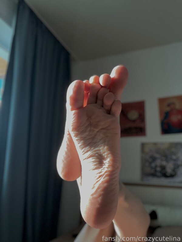 crazycutelina nude photo 39
