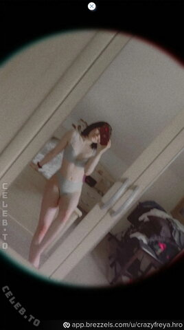Crazyfreya photo 2