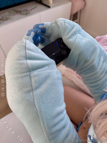 creamicloud nude photo 20