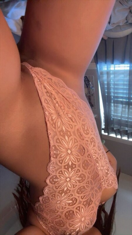 creamyaimii nude photo 29