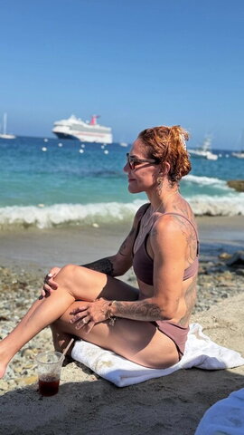 Cris Cyborg Fresh (1 photo)