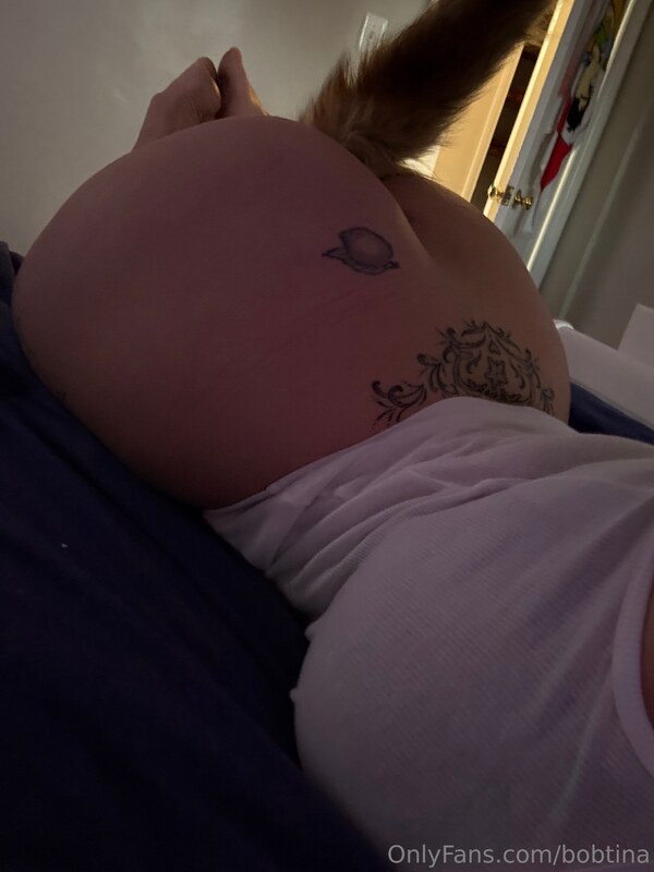 Crissi nude photo 25