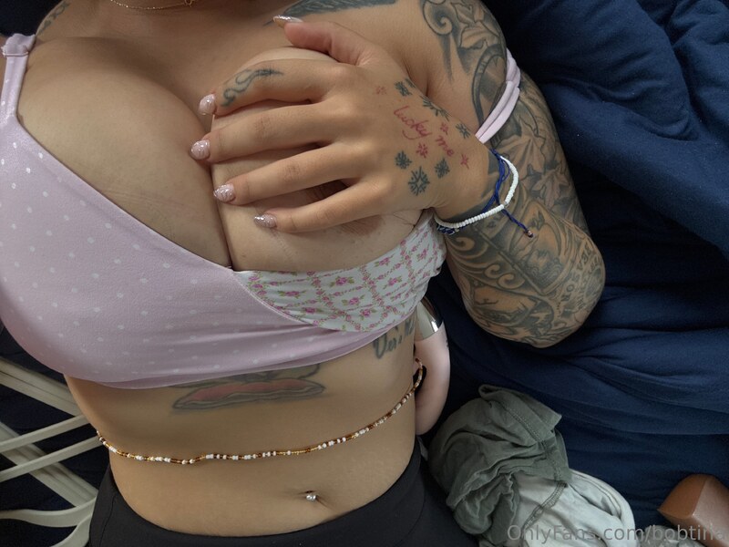Crissi nude photo 26
