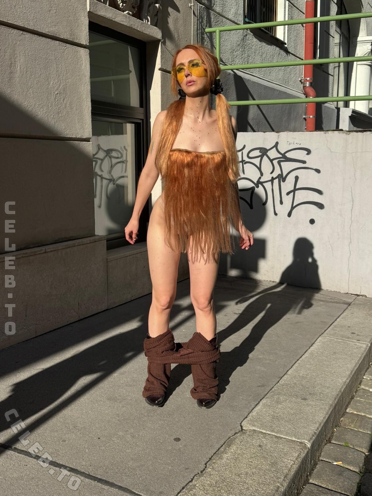Crricked nude photo 9