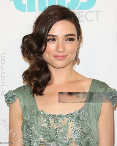Crystal Reed nude photo 38