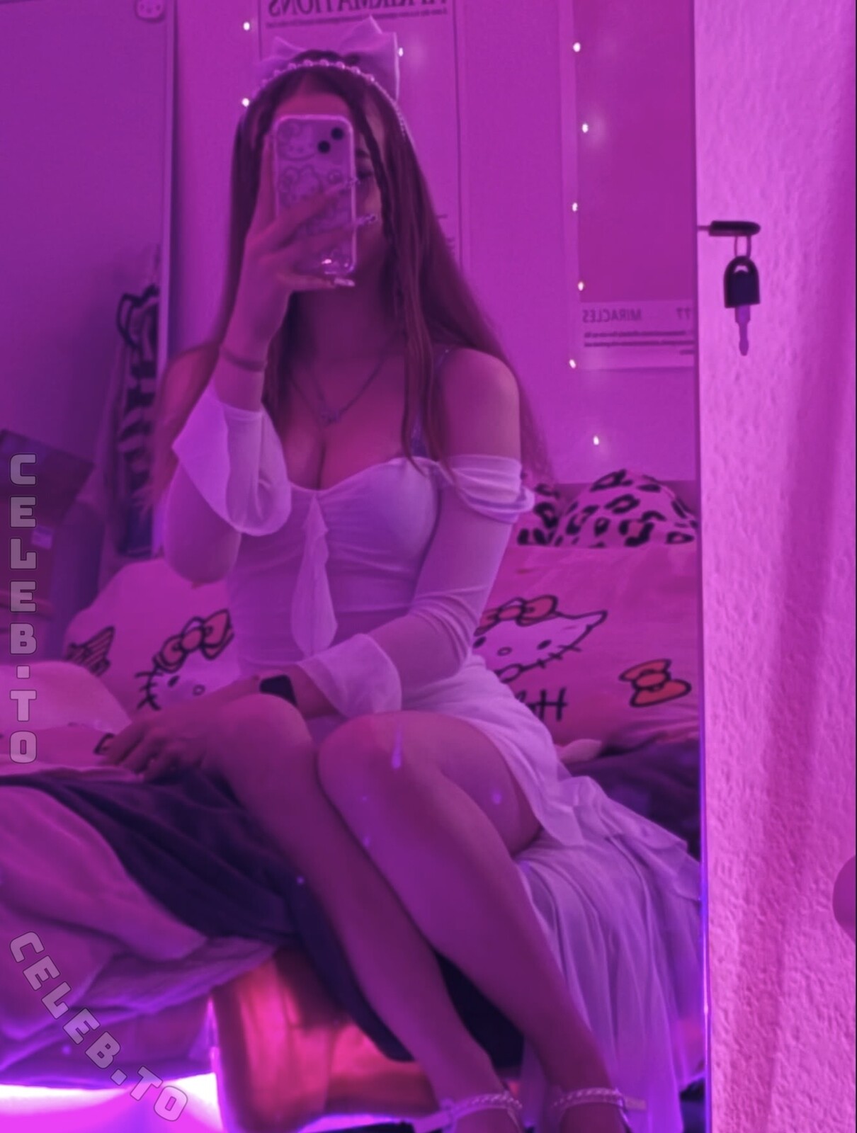 crystalmarykitty nude photo 6