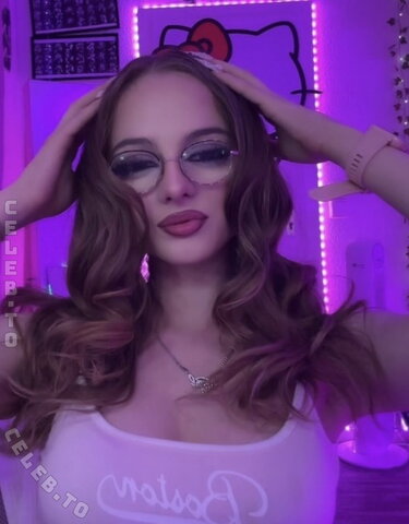 crystalmarykitty nude photo 39