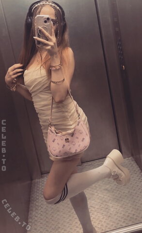 crystalmarykitty nude photo 24