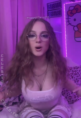 crystalmarykitty nude photo 12