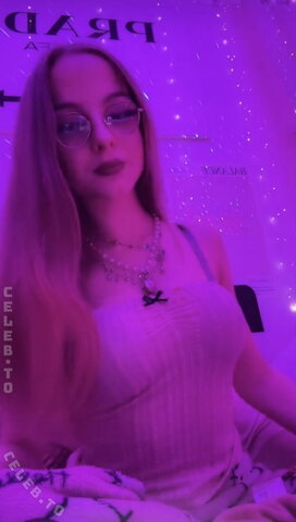 crystalmarykitty nude photo 5