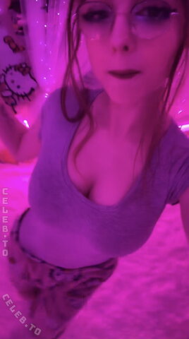crystalmarykitty nude photo 1